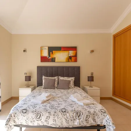 Girassol Hébergement de vacances