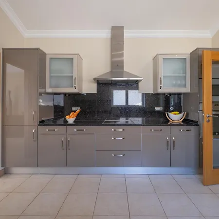 Holiday home Girassol Lagos