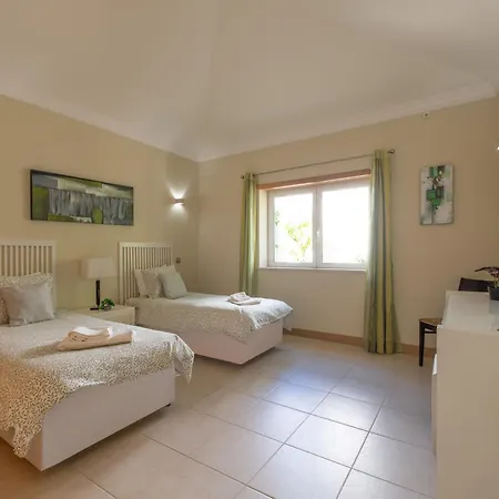 Holiday home Girassol *